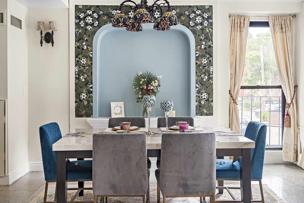 4 Charlesgate E, Back Bay