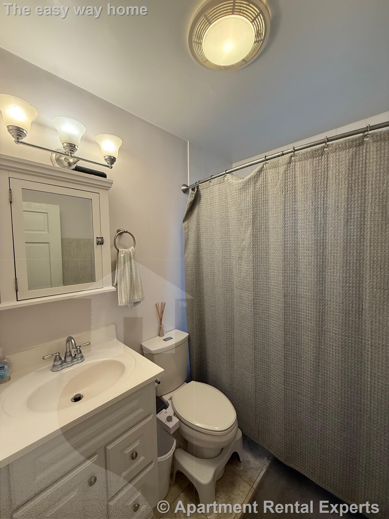 17 Milton St, Davis Square