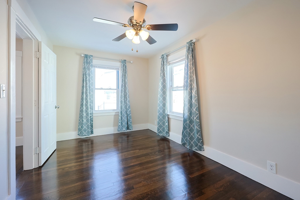 30 Lawrence St, Milford