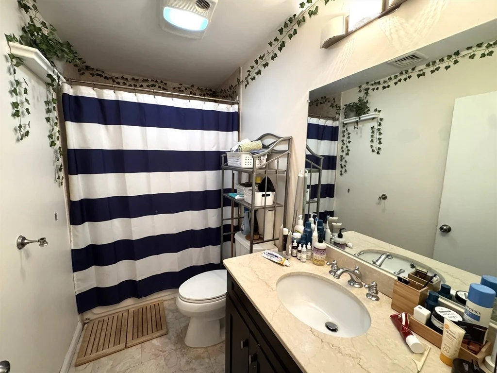 59 Fort Ave, Roxbury