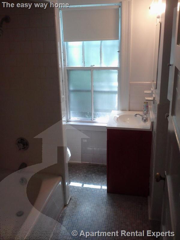 65 Langdon St, Harvard Square