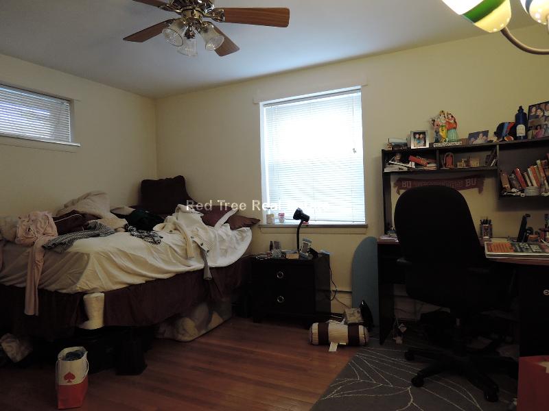 12 Commonwealth Ct, Brighton