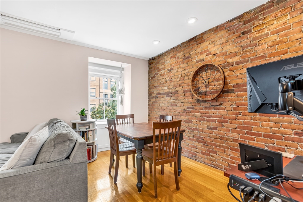 300 Columbus Ave, South End