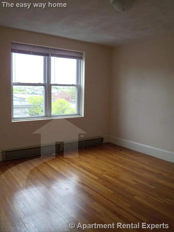 402 Highland Ave, Davis Square