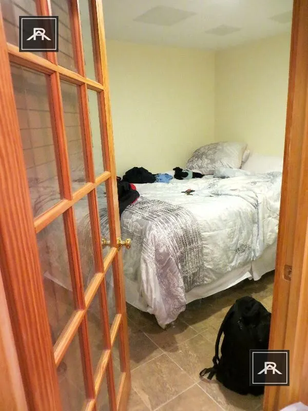 1689 Beacon St, Aspinwall Hill