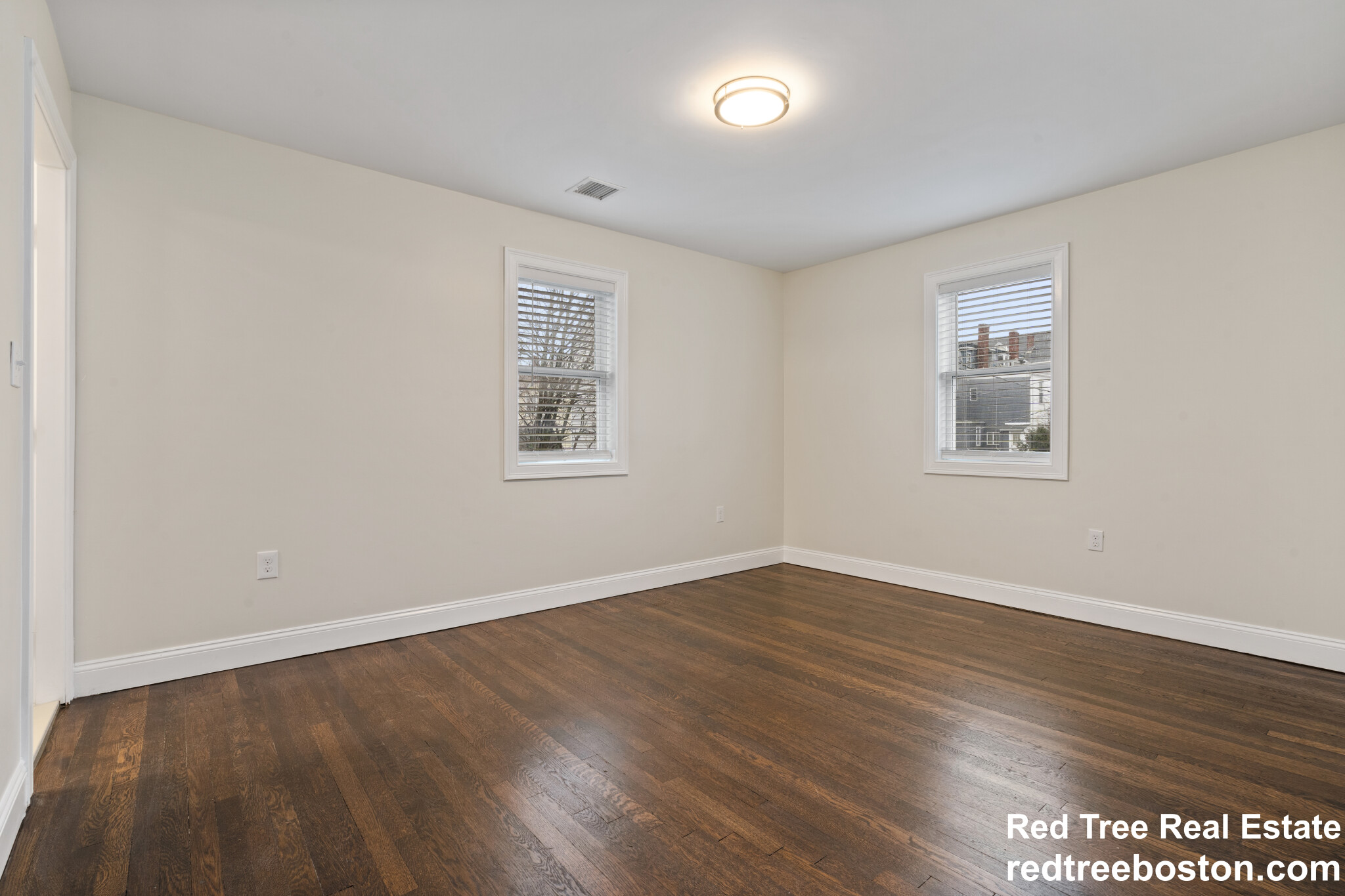 4 Chestnut Pl, Brighton