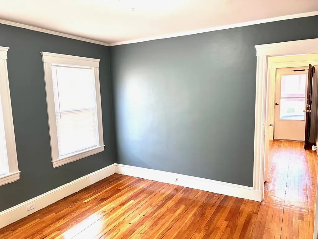 14 Beach Rd, Winthrop