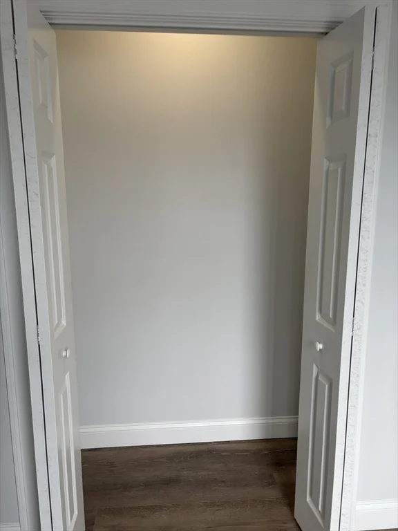 943 County St, Fall River