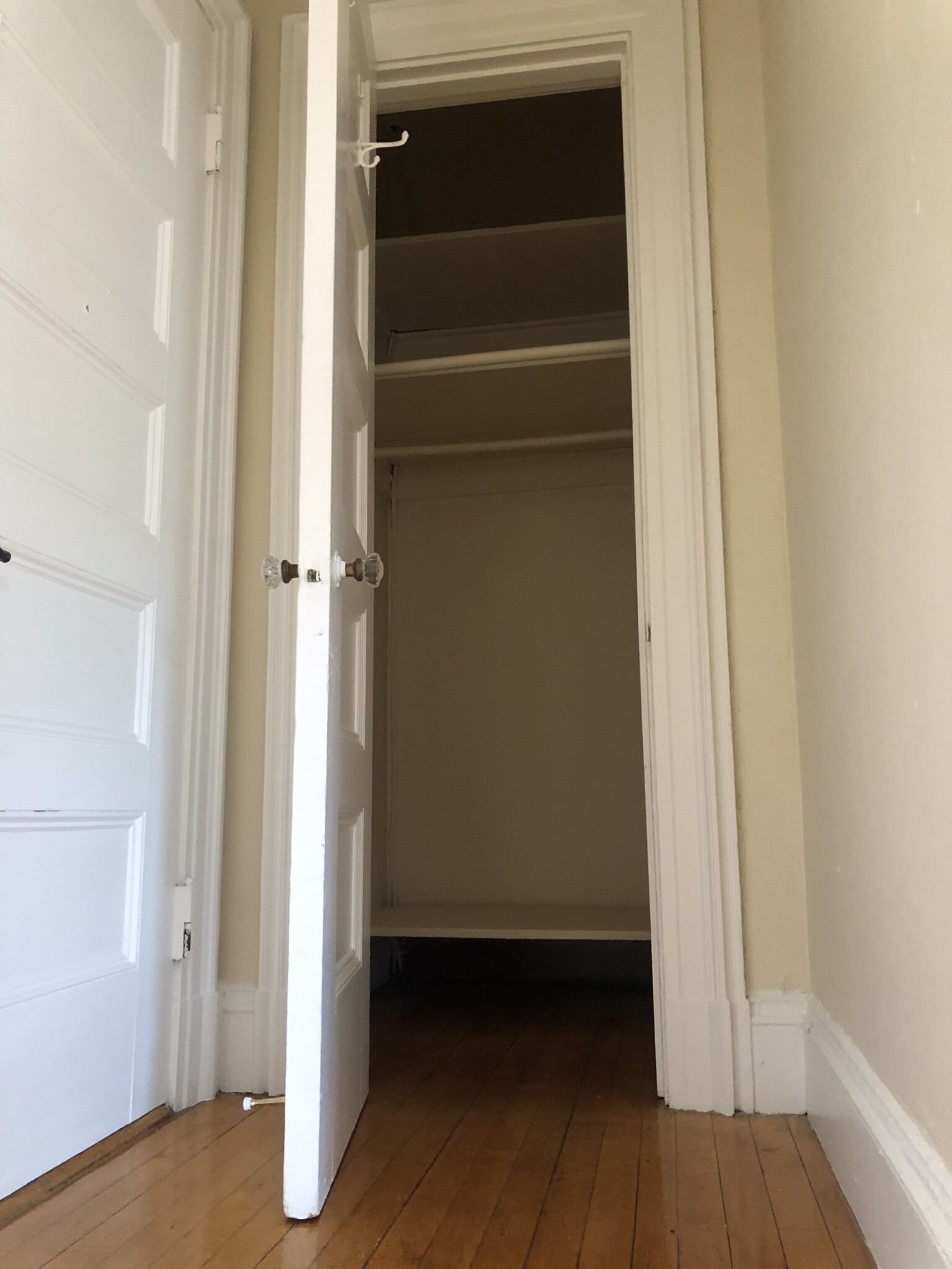 1470 Beacon St, Corey Hill