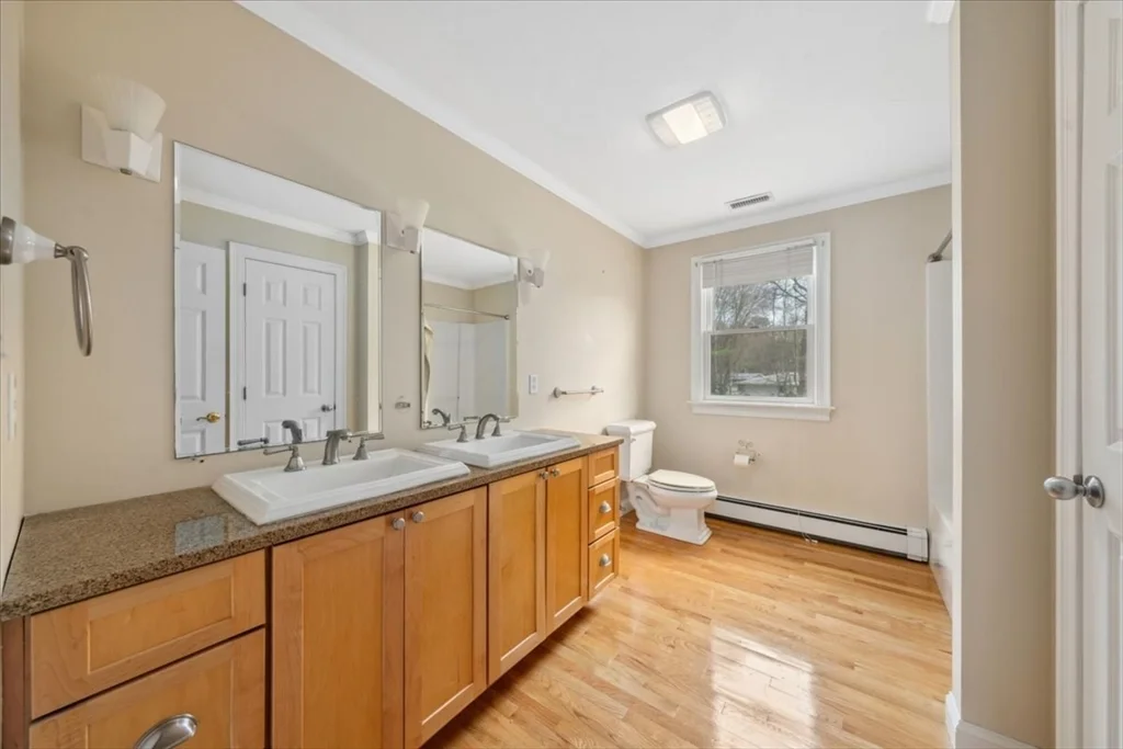 1 Glenbrook Rd, Framingham