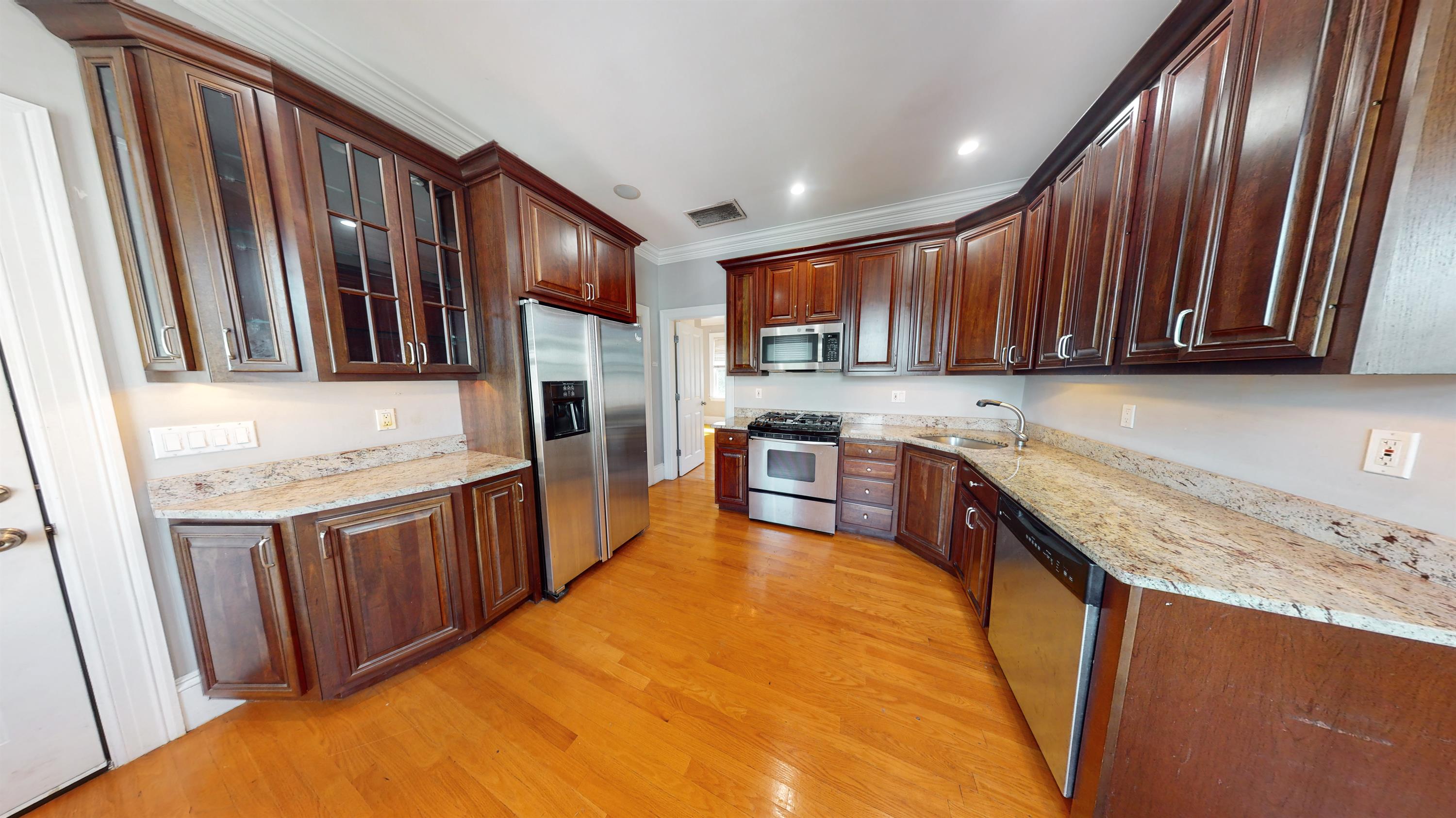 32 Ward St, South Boston