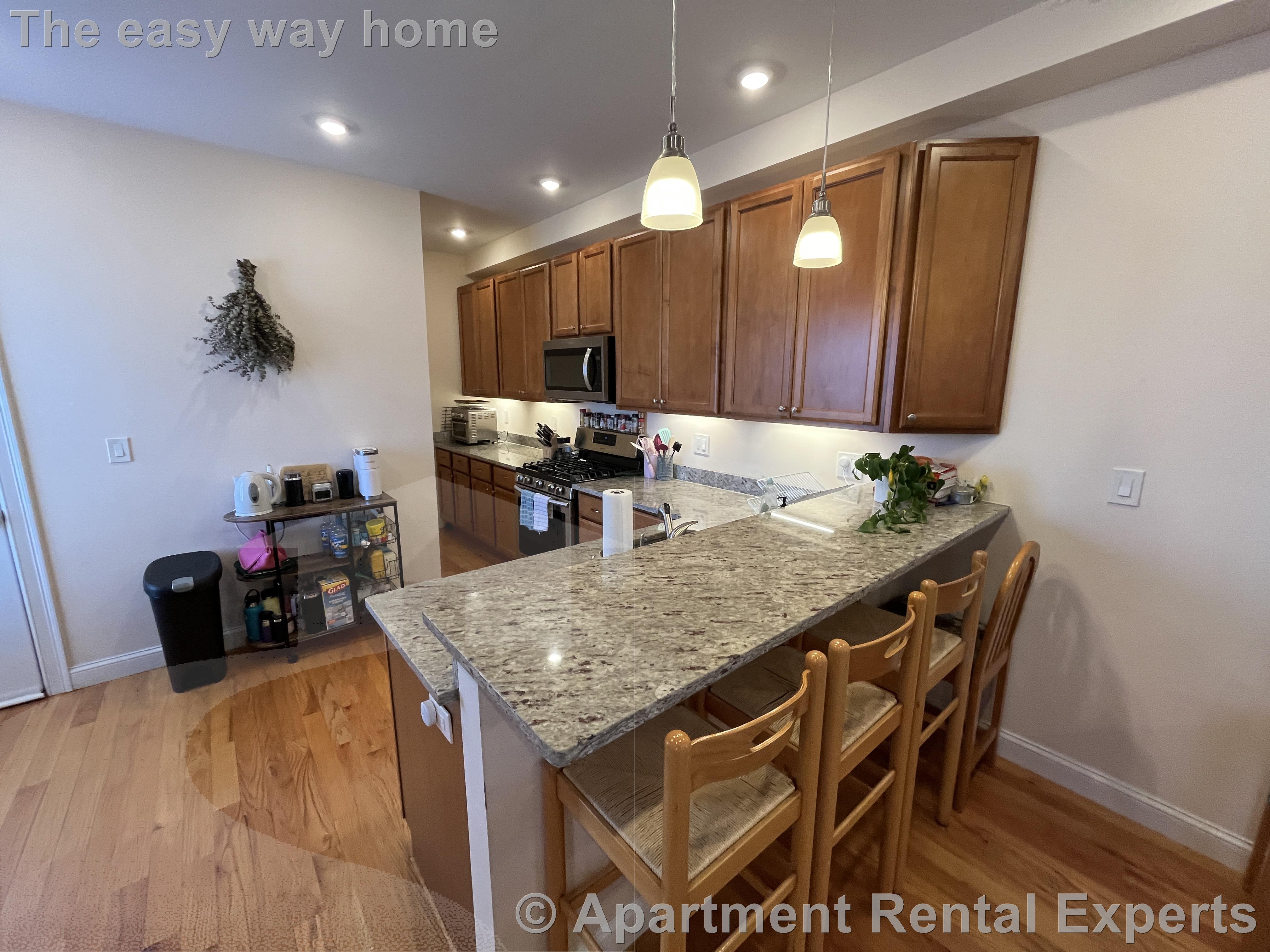 14 Flint St, East Somerville