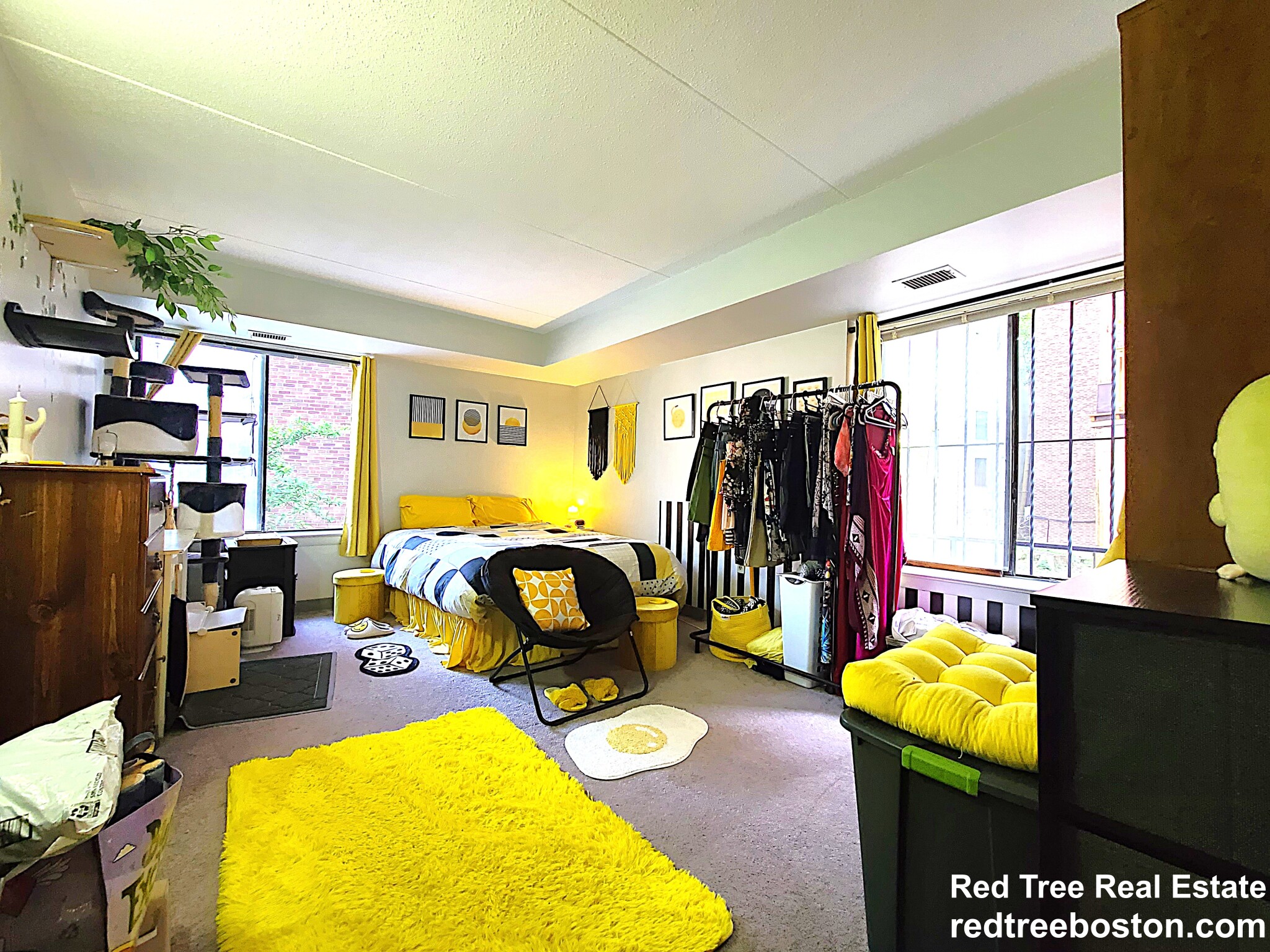 1243 Beacon St, Coolidge Corner