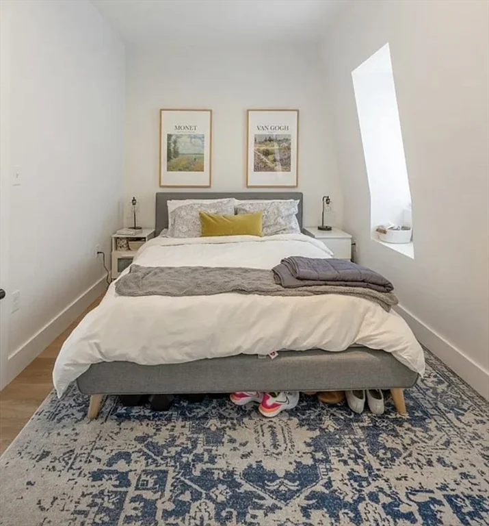 8 Viking, South Boston