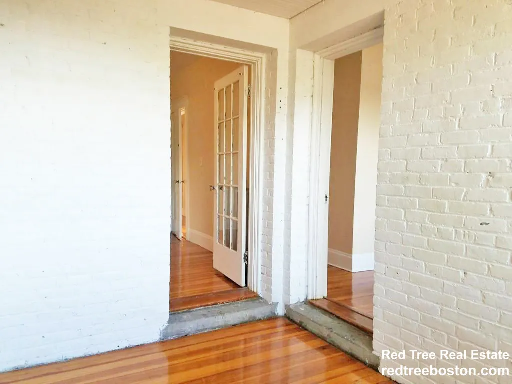 225 Chestnut Hill Ave, Brighton