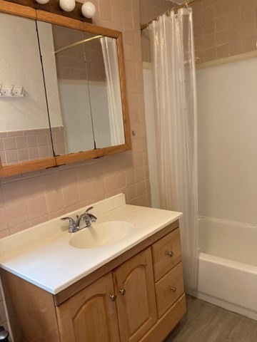 18 White St Pl, Spring Hill