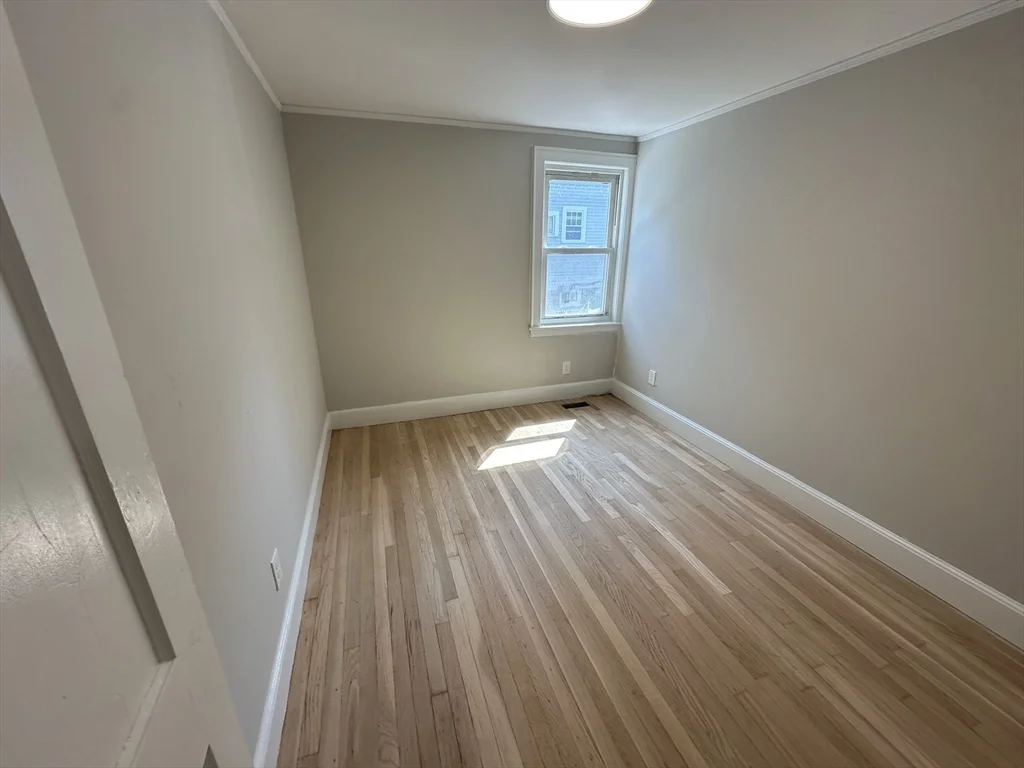 25 Kirkwood Rd, Brighton