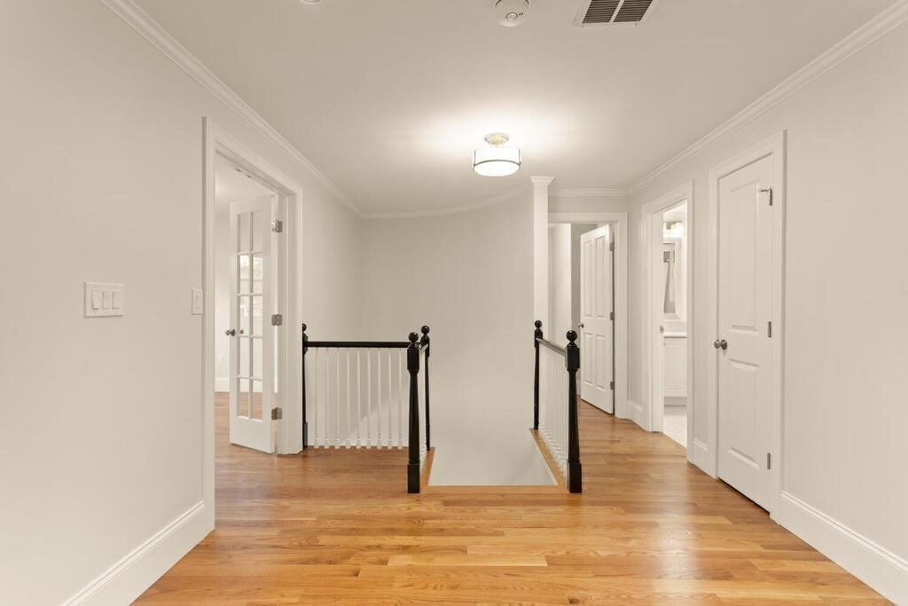 150 Country Club Rd, Oak Hill