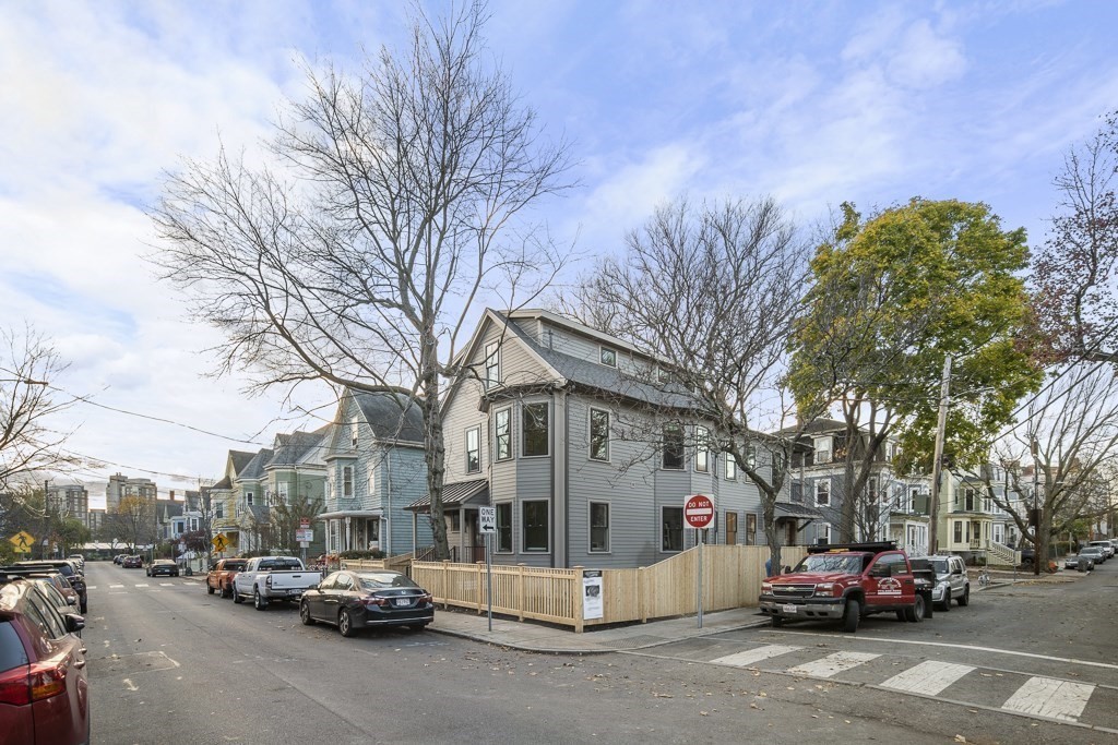 315 Pearl St, Cambridgeport