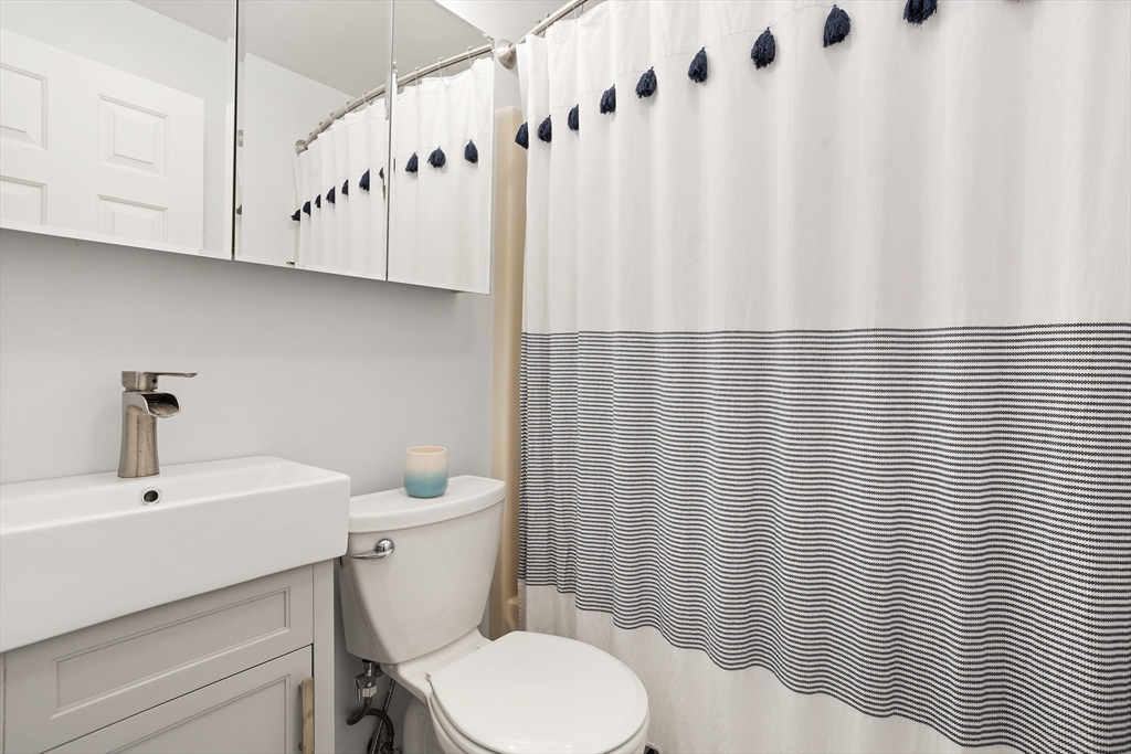 1 Clark St, Ward Two