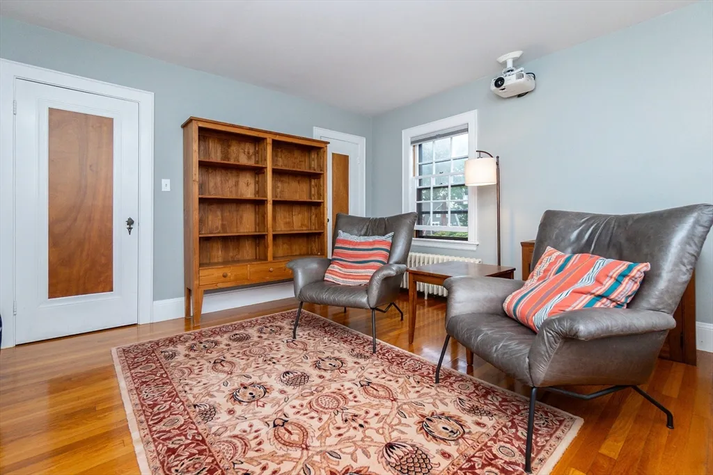 93 Churchill Ave, Arlington