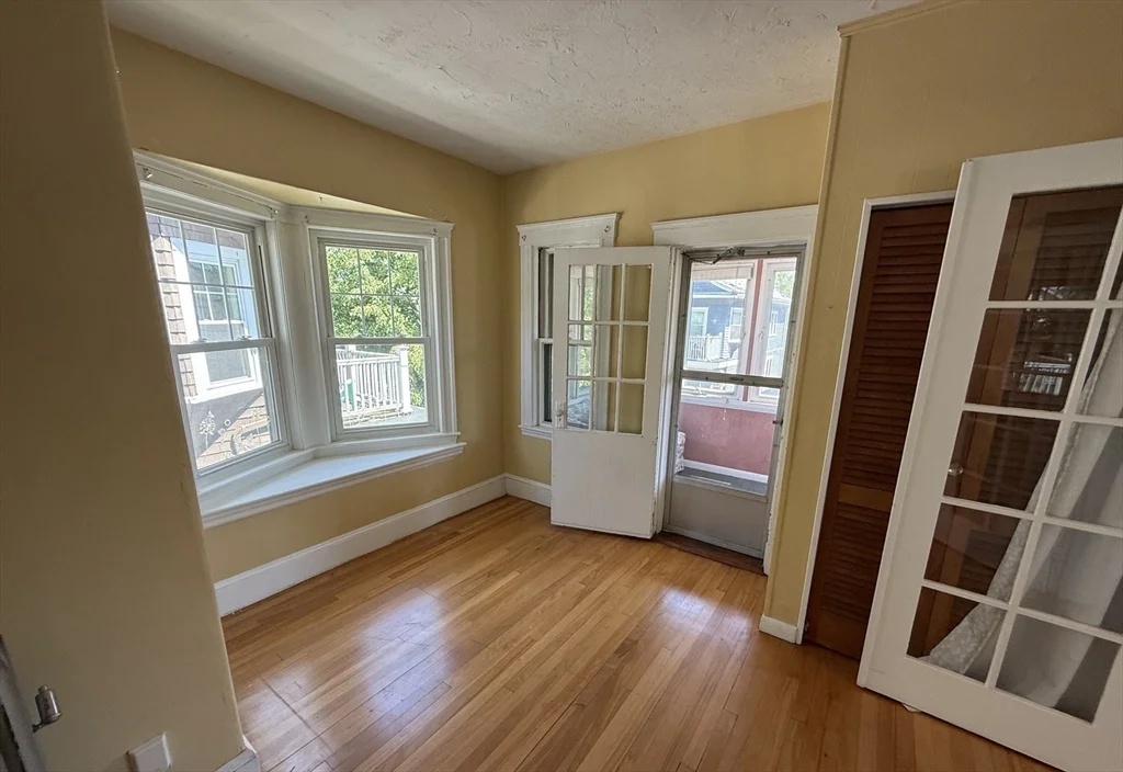 20 Benton Rd, Tufts University