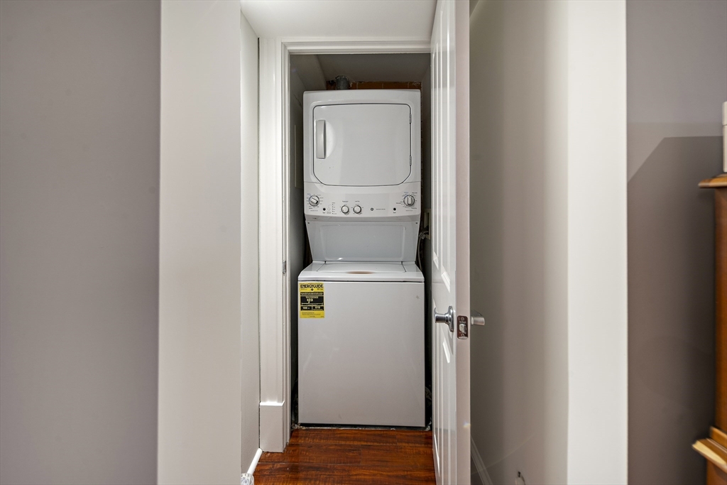 3 Seaver St, East Boston