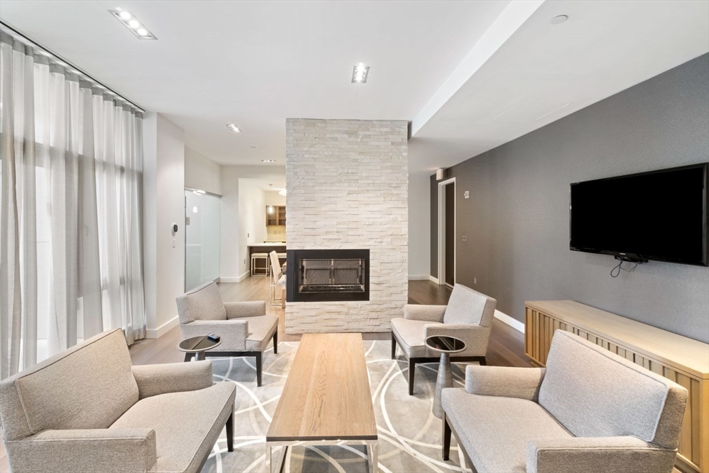 43 Westland Ave, Back Bay