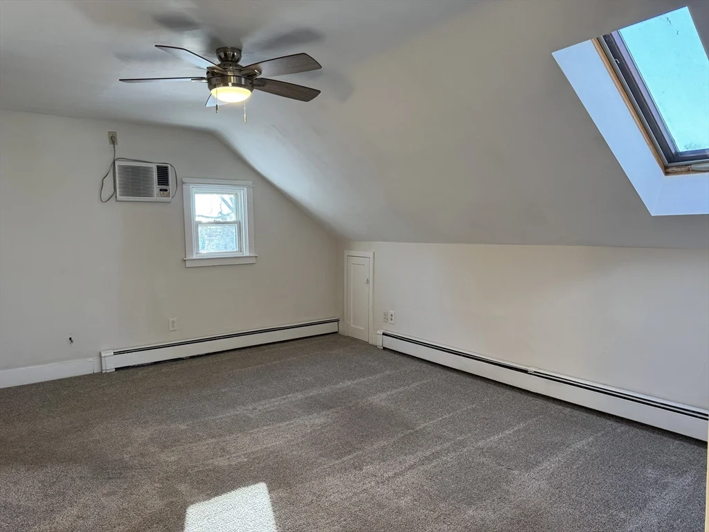 37 Oak St, Middleboro