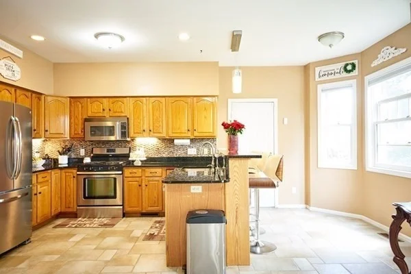 30 Juniper Wood Dr, Haverhill