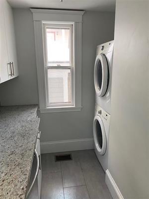 92 Powder House Boulevard, Teele Square