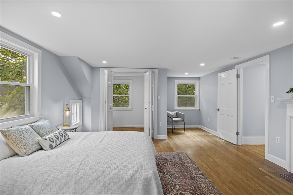 108 Radcliffe Rd, Belmont