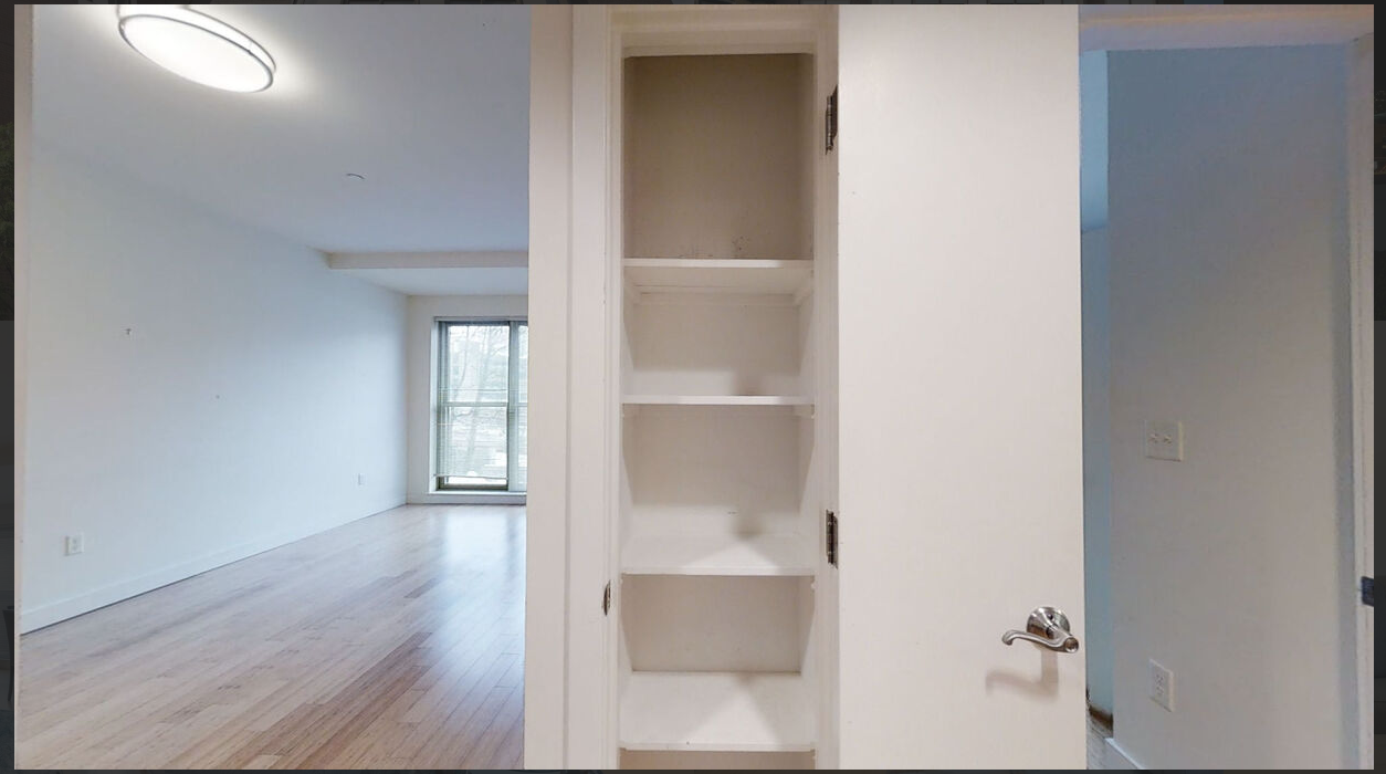 1085 Boylston St, Fenway