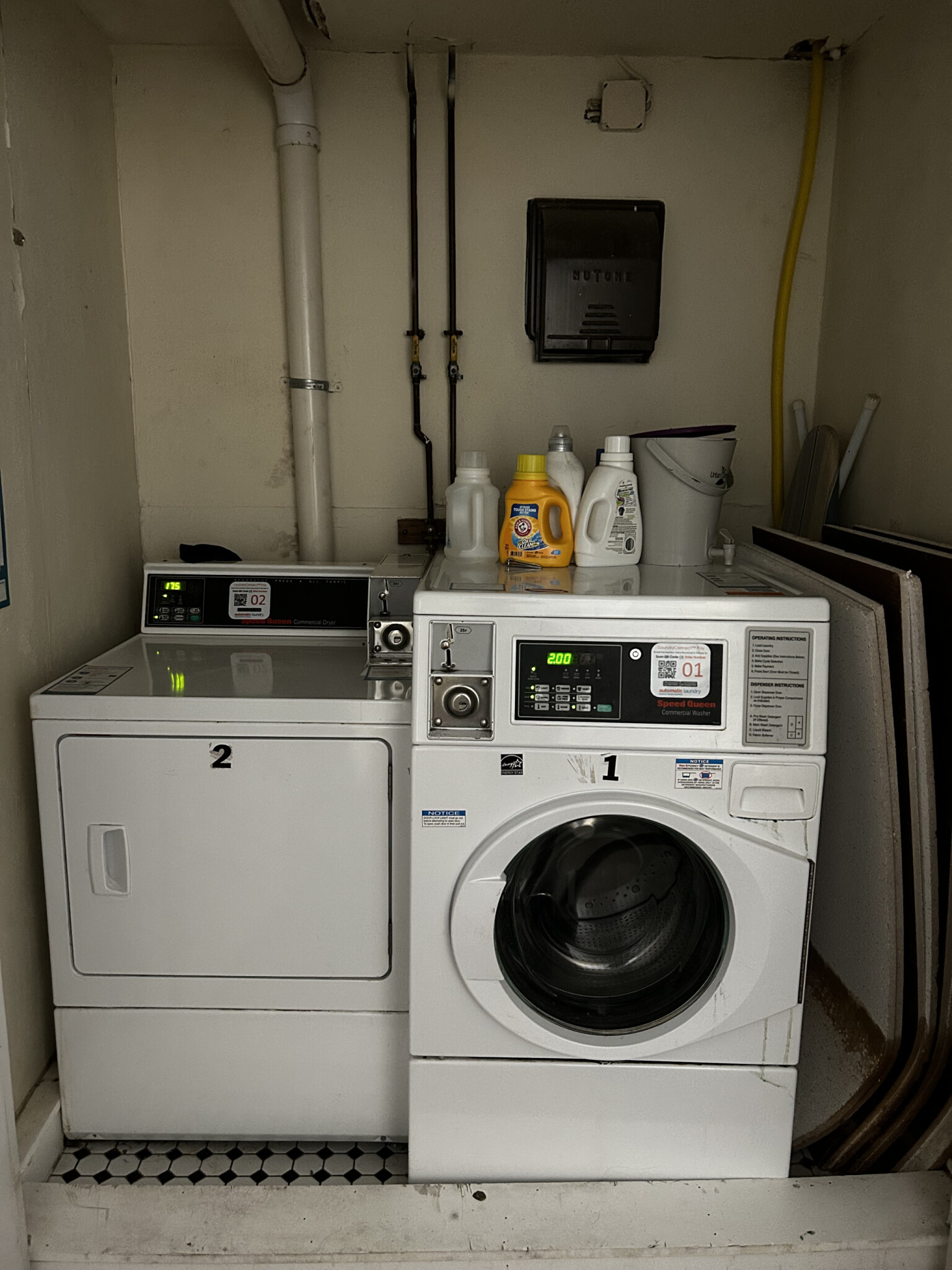 2386 Massachusetts Ave, North Cambridge