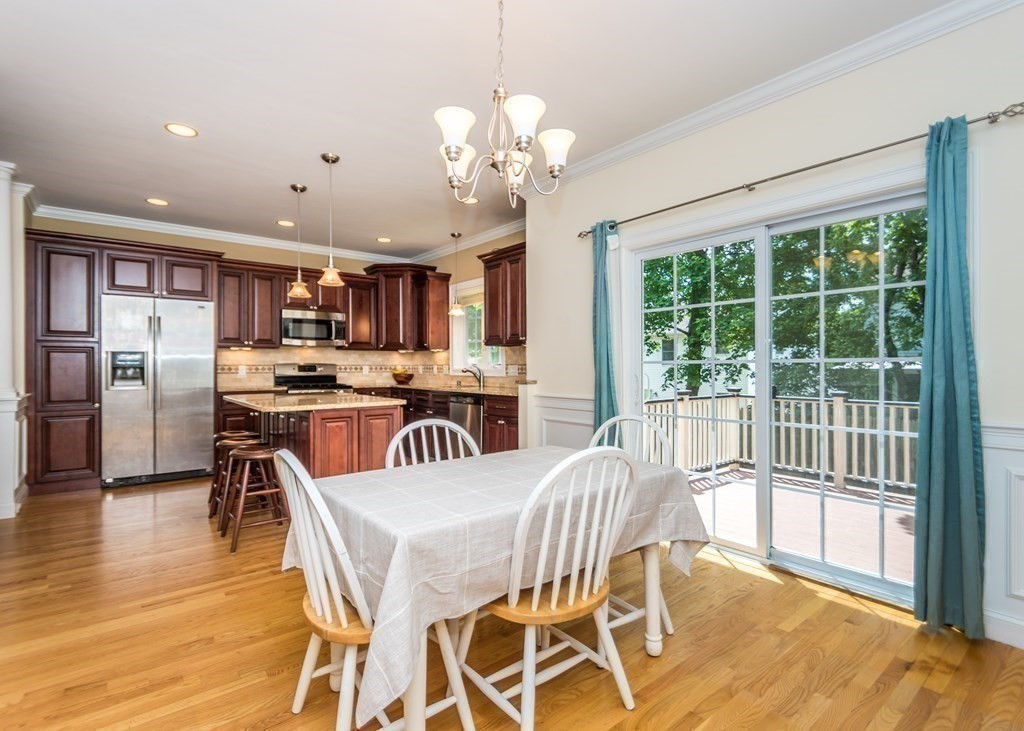 67 Trimount Ave, Waltham