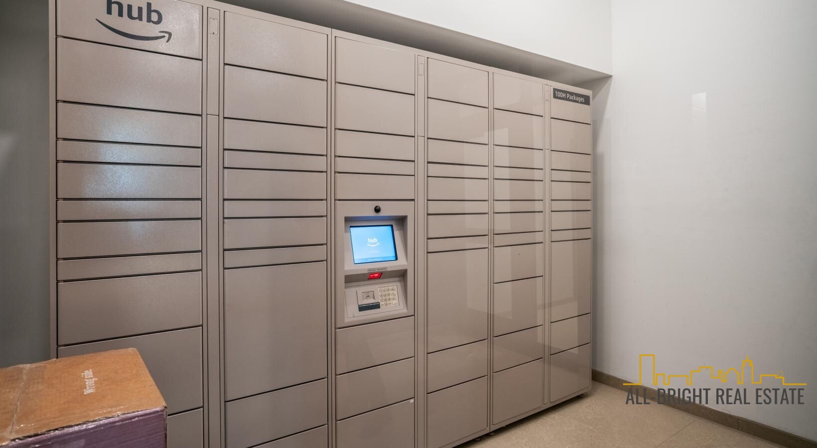 100 Hemenway St, Fenway