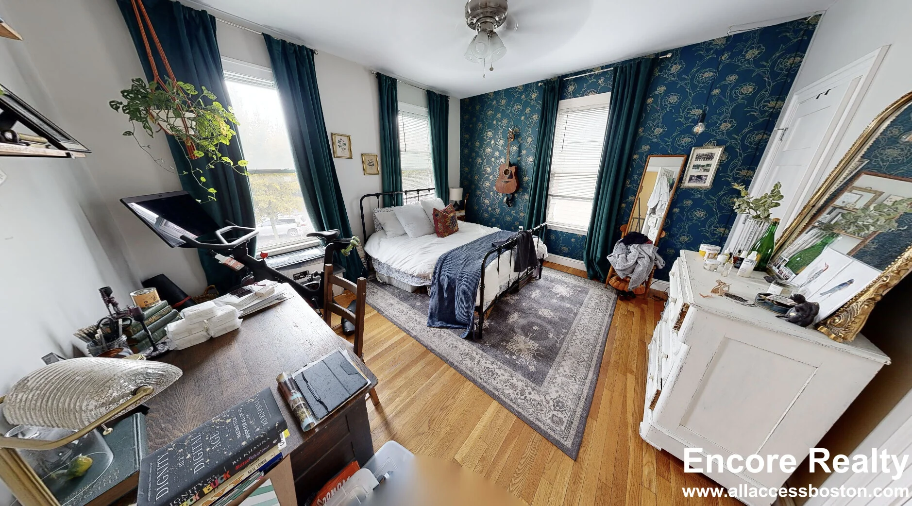 13 Pleasant St, Central Square