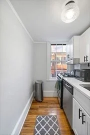 102 Revere, Beacon Hill