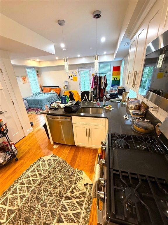 22 Rogers St, South Boston