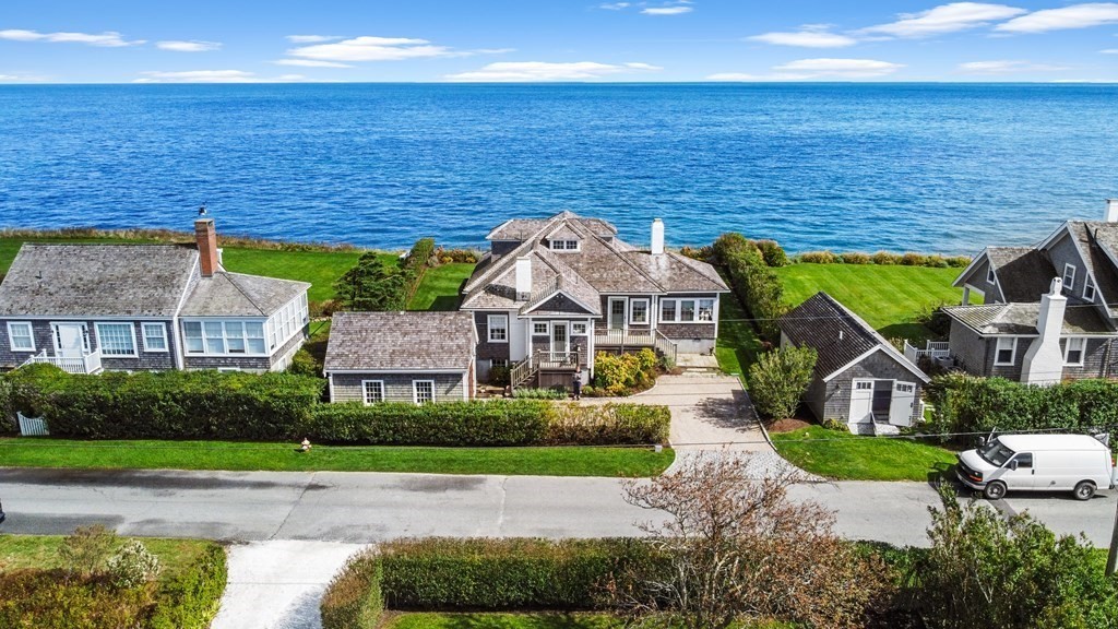 75 Baxter Rd, Nantucket