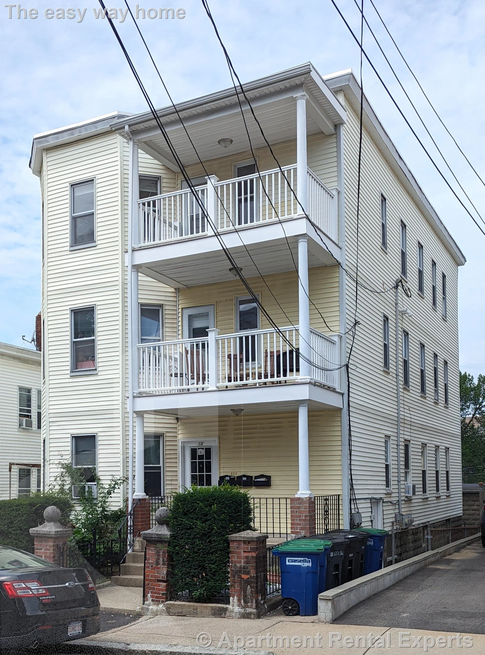 14 Belknap St, Teele Square