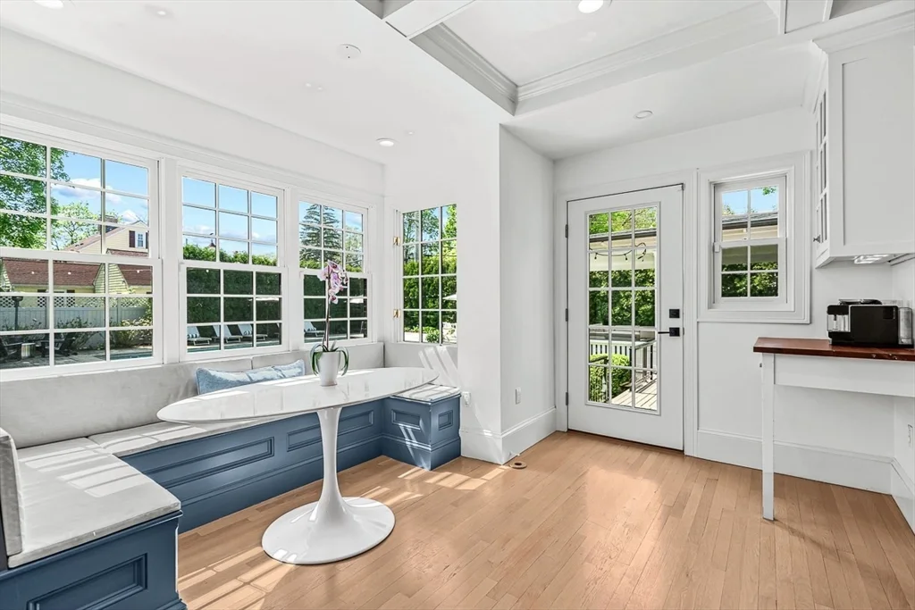 54 Wedgemere Ave, Wedgemere