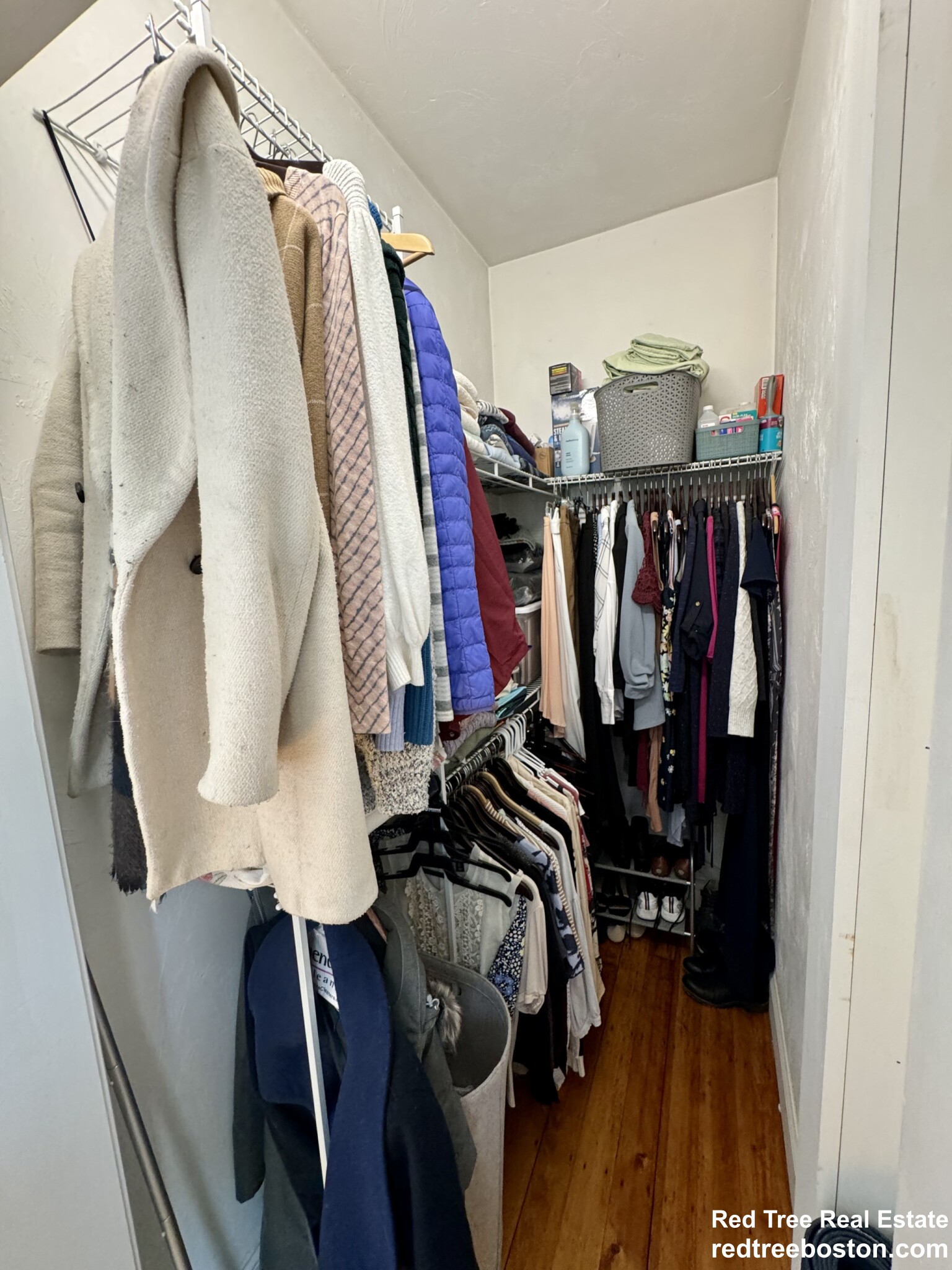 46 Brookley Rd, Jamaica Plain