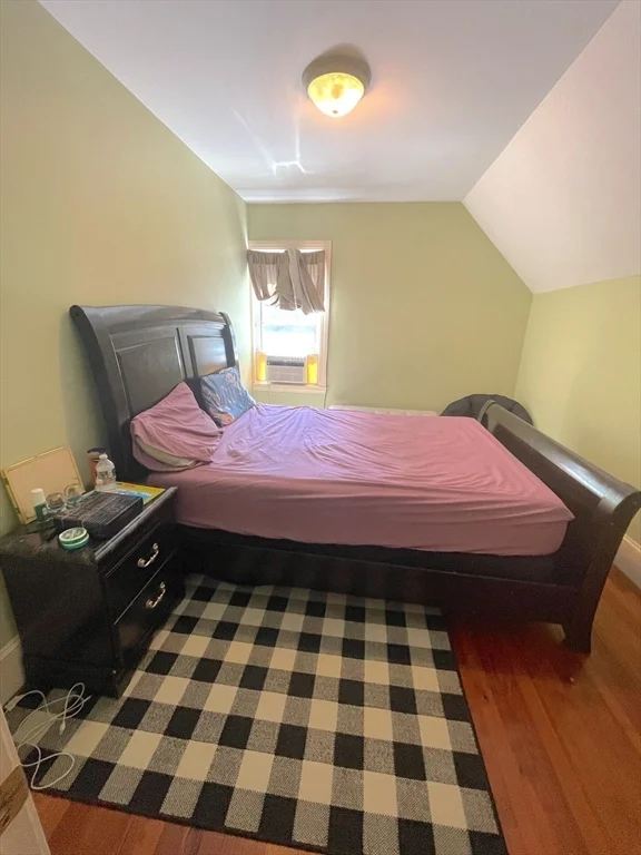 81 Walnut St, West Bridgewater