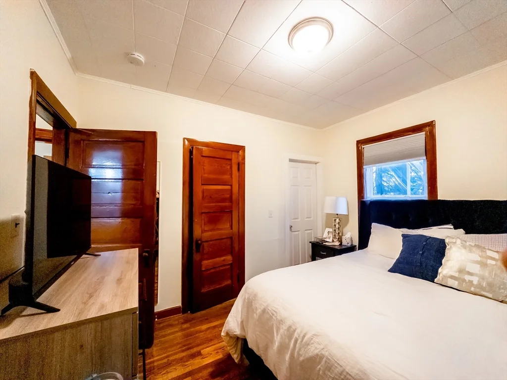 41 Child St, Jamaica Plain