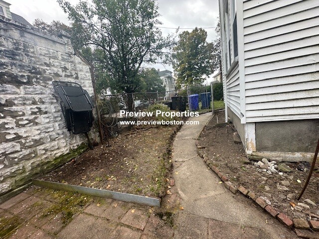 80 Chestnut Hill Ave, Brighton