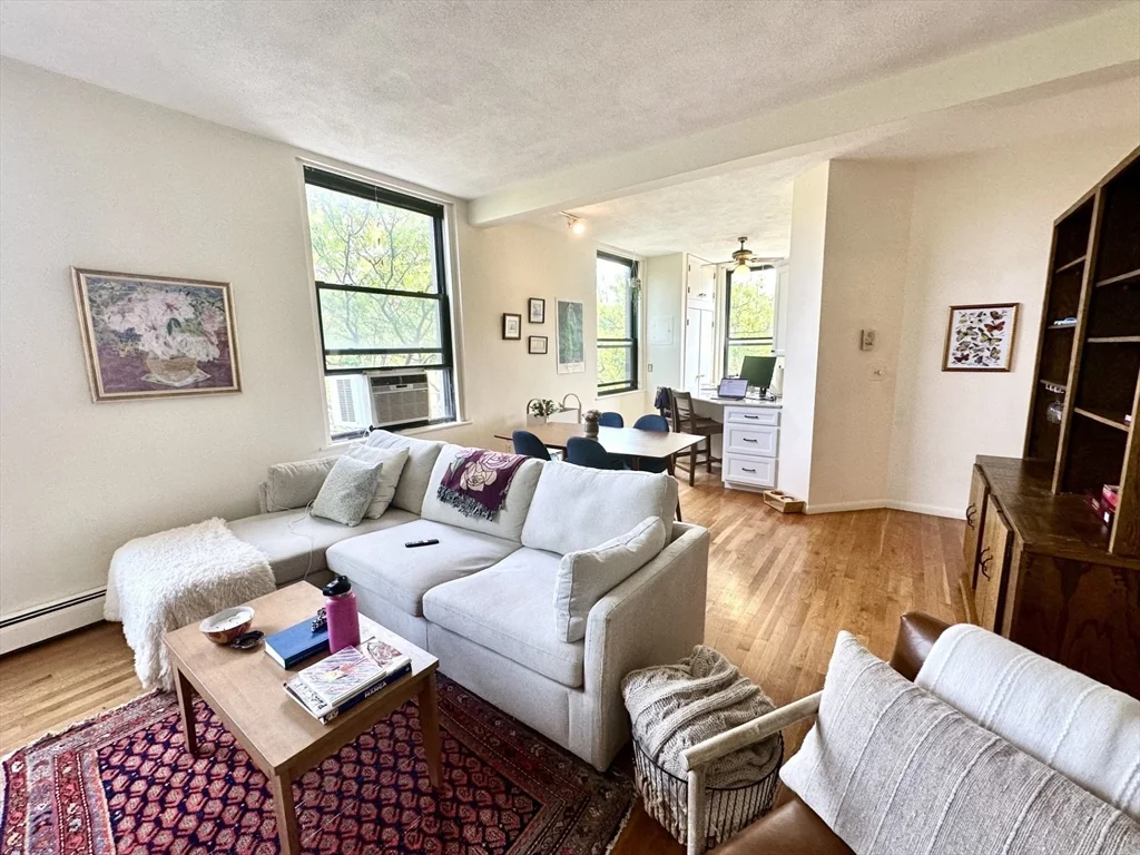 60 Charlesgate West, Back Bay