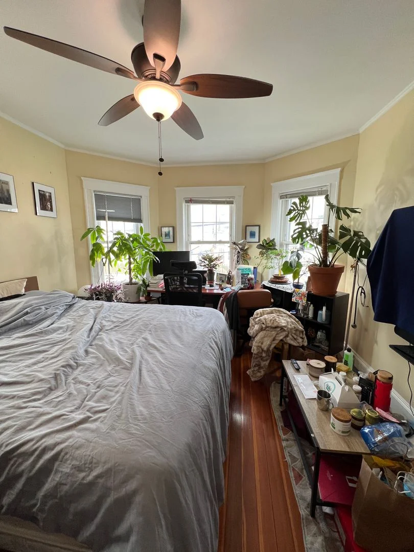 332 Beacon St, Ward Two