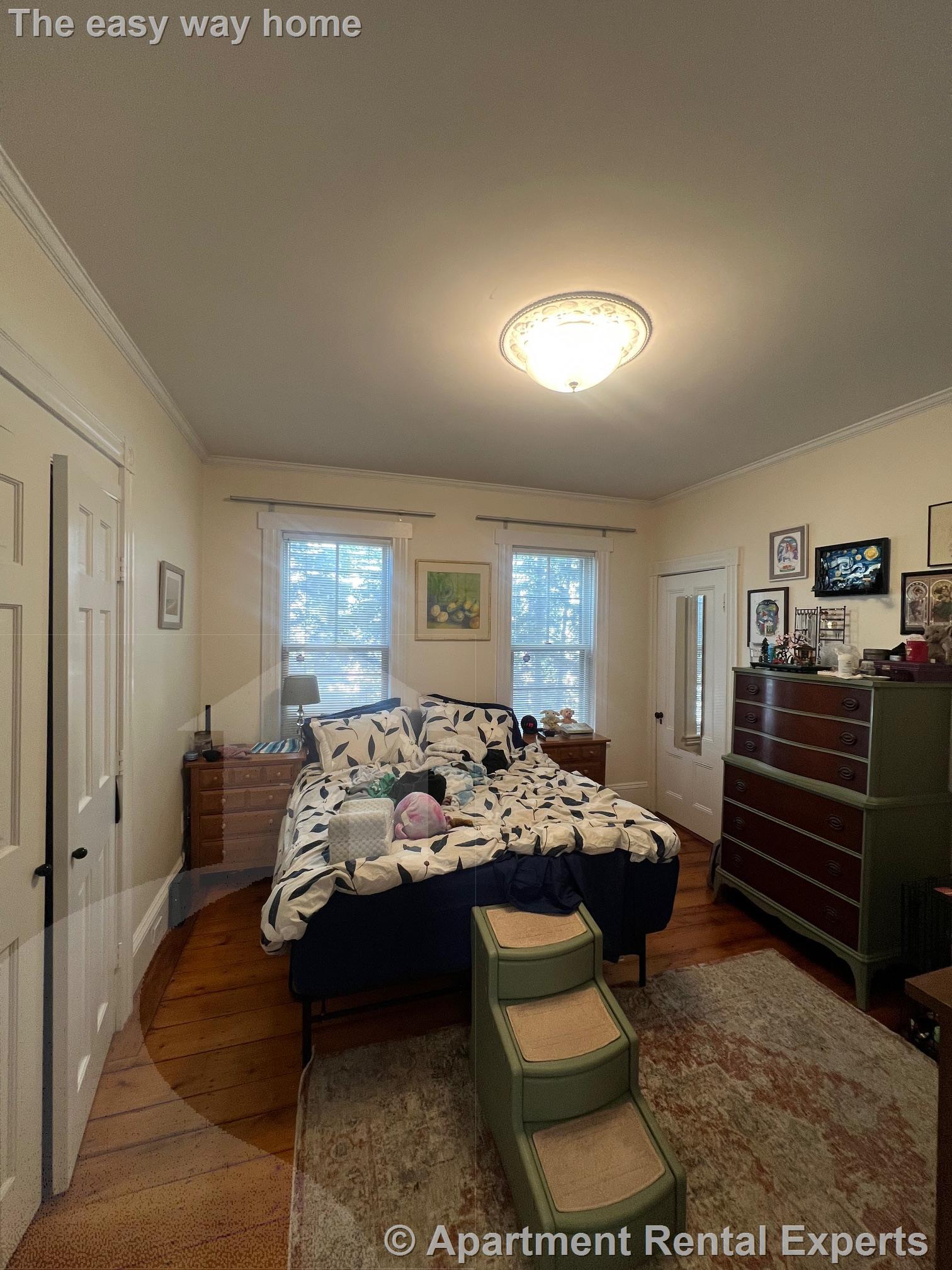 82 Holland St, Davis Square