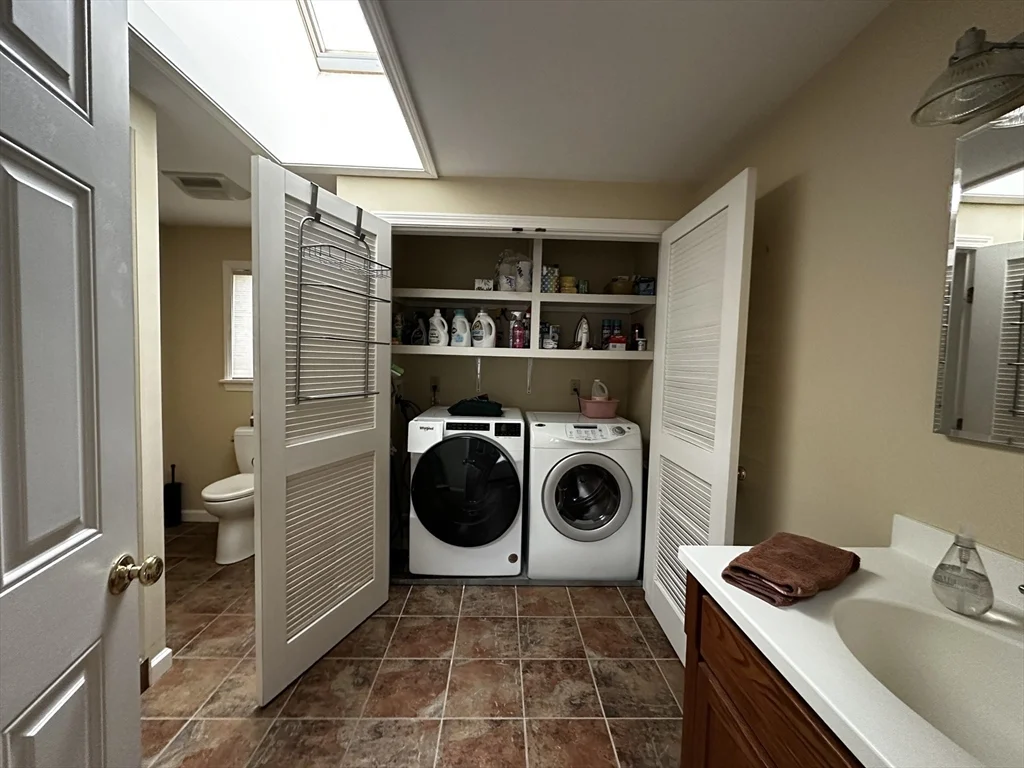 177 Orchard St, Newbury